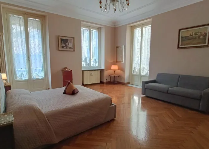 La Qualita' Al Quadrato * Torino