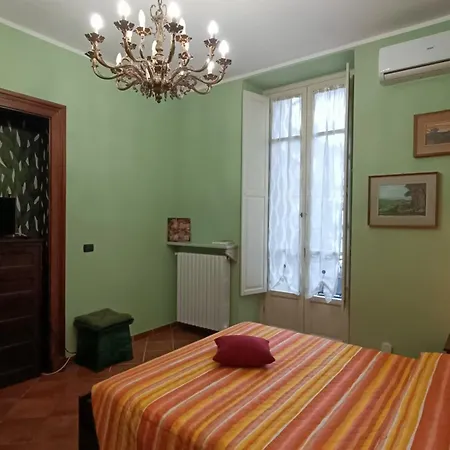 La Qualita' Al Quadrato Lejlighed